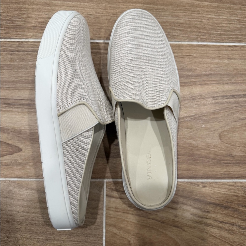 Vince Blair Slip-On Sneaker size 8